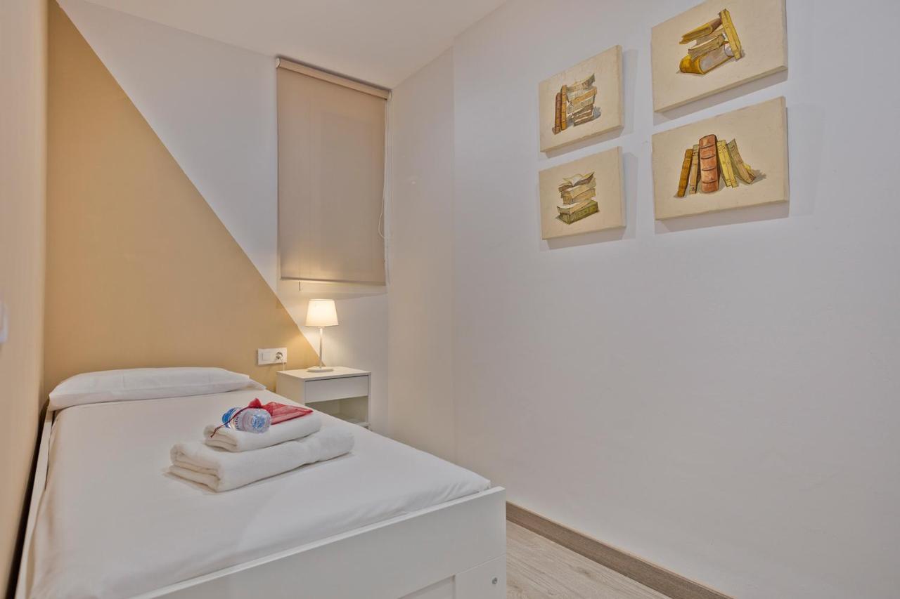 Apartament Alcam Books Barcelona Zewnętrze zdjęcie